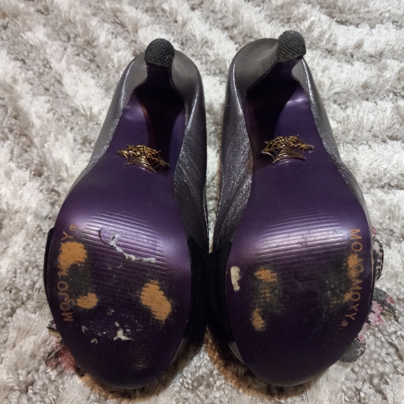 Shoes - Picture 6 of 6